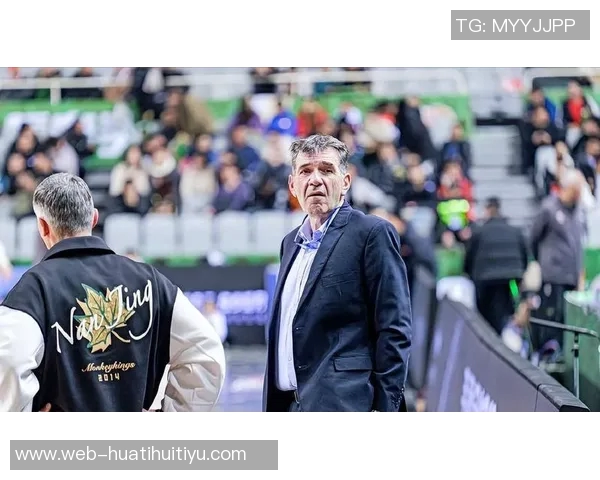 赛季尚未开启同曦官方宣布贝西洛维奇辞职王世龙接任主帅职位