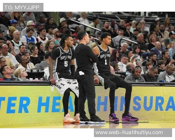 米奇约翰逊谈战胜雷霆的经验分享首次完整阵容让我们一边比赛一边成长