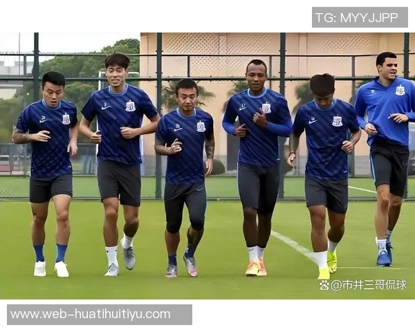 深圳艺品高对决吴川青年利物浦传奇赫斯基亲临广东省超级决赛现场 深圳艺品高对决吴川青年利物浦传奇赫斯基亲临广东省超级决赛现场