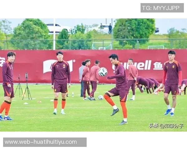 国安结束肇庆三日集训今日启程前往中国香港备战新赛季 国安结束肇庆三日集训今日启程前往中国香港备战新赛季