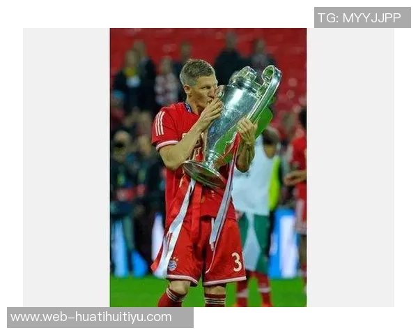 布兰特梅开二度助多特战平博德荣膺全场最佳球员称号 布兰特梅开二度助多特战平博德荣膺全场最佳球员称号