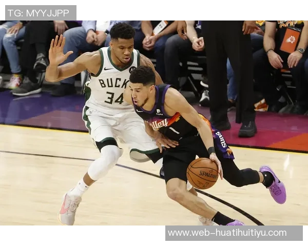 布克反思失误原因称对球处理过于随意并强调团队化学反应仍在培养中